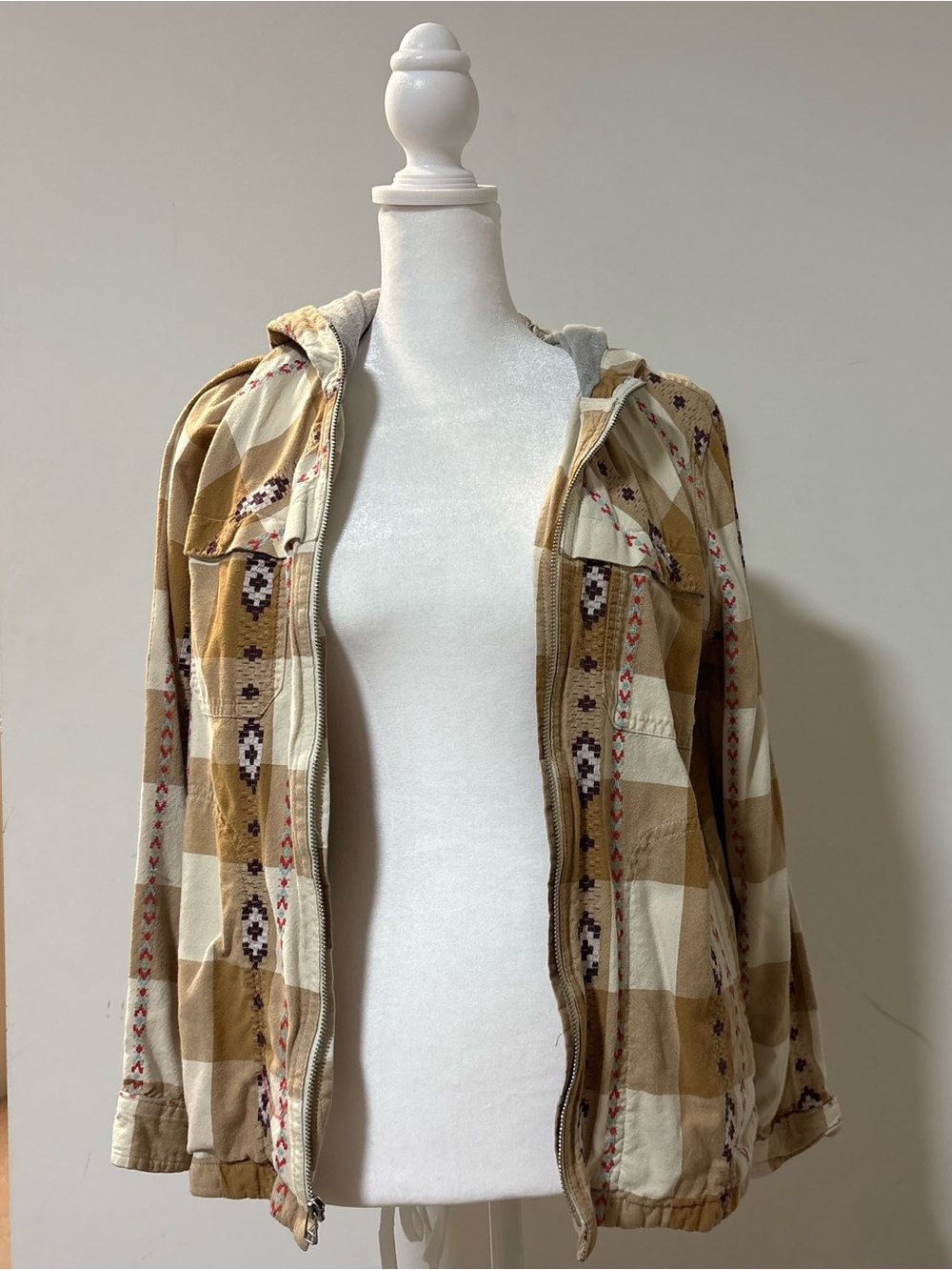 Woolrich Beige & Cream Zip Up Hooded Sweatshirt